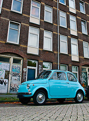 포토 JPG 해외이미지 행복 유럽 50대 여행 백그라운드 교통시설 자동차 거리 사람없음 경제 파란색 컬러풀 유행 여행객 기계 이탈리아 운전 수확 골동품 도시 바퀴 역사 클래식 그래피티 60대 작음 주차 복고 장면 5 옛날 자동 특별함 세련 해외포토 노년 감정 나라 육상교통 컬러 중년 교통 컨셉 농업 모션 사람 숫자 낙서 크기 시설 그림 파일형식 이미지허브