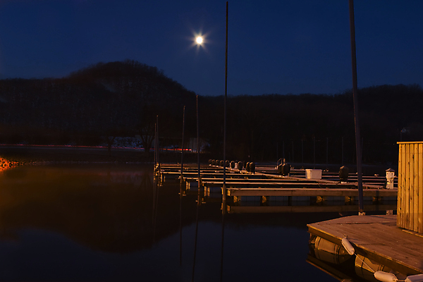 포토 JPG 해외이미지 나무 공원 호수 자연 하늘 사람없음 야외 물 빛 강 컬러풀 반사 항구 어둠 봄 거울 달 연못 보트 땅 해외포토 자연요소 식물 계절 공공시설 컬러 배_교통 교통시설 생태계 파일형식 이미지허브