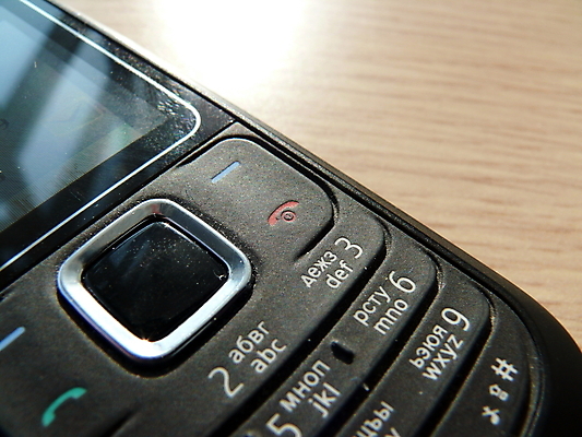 포토 JPG 해외이미지 손 인터넷 비즈니스 통신 모바일 무선통신 세포 사람없음 스마트폰 디지털 스크린 검은색 공백 키보드 네트워크 연결 휴대용 무선전화기 전화기 스마트 오브젝트 수화기 라디오 전자 부름 다이얼 고립 셀룰러 해외포토 컬러 컨셉 모션 신체부위 전자제품 핸드폰 스마트기기 파일형식 이미지허브