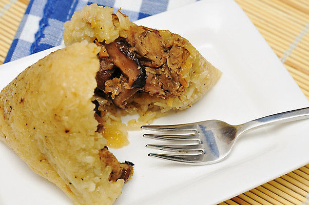 포토 JPG 해외이미지 전통 접시 문화 음식 포크 컨셉 밥 육류 요리 동양인 사람없음 갈색 식당 식사 중국 기구 먹기 거짓 채식주의자 맛있는 해외포토 식기 아시아 컬러 식재료 모션 인종 상점 채식 파일형식 이미지허브