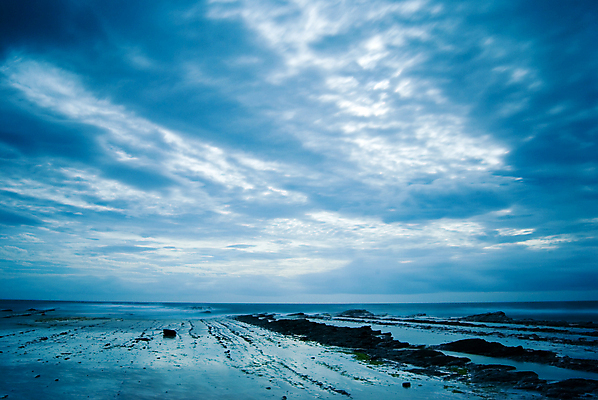 포토 JPG 해외이미지 파도 바다 여행 자연 조류 하늘 날씨 휴가 해변 사람없음 야외 물 파란색 여행객 꿈 만 매끈함 이국적 특별함 해외포토 자연요소 동물 컬러 컨셉 사람 감각 생태계 파일형식 이미지허브
