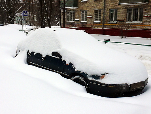 포토 JPG 해외이미지 계절 도로 겨울 교통시설 자동차 날씨 거리 사람없음 야외 도시풍경 냉동 얼음 차도 추위 흰색 도시 주차 서리 러시아 폭풍 타운 눈보라 제비 모스크바 방법 자동 제설기 폭설 눈내림 해외포토 자연요소 유럽 길 육상교통 컬러 교통 조류 눈_날씨 풍경 자연재해 시설 제설 파일형식 이미지허브