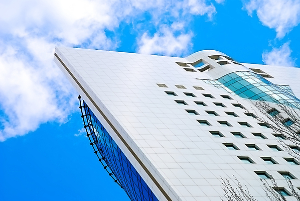 포토 JPG 해외이미지 구름 디자인 외관 벽 비즈니스 건축양식 창문 유리 하늘 미래 거리 사람없음 야외 건물 금융 파란색 빛 도시풍경 사무실 반사 탑 고층빌딩 거울 도시 도심 큼 상업 기하학 철강 해외포토 자연요소 건축물 건축 컬러 컨셉 무늬 재질 풍경 빌딩 경제 크기 파일형식 이미지허브