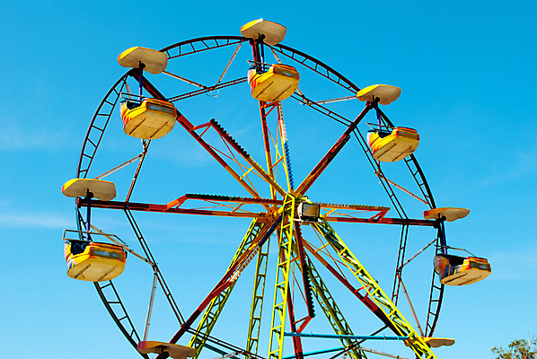포토 JPG 해외이미지 공원 어린이 하늘 사람없음 게임 기구 바퀴 해외포토 공공시설 놀이 사람 파일형식 이미지허브
