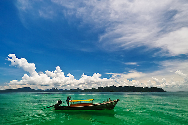포토 JPG 해외이미지 계절 모래 바다 섬 여행 백그라운드 오렌지 태국 자연 벽지 하늘 휴가 휴식 사람없음 야외 빨간색 물 파란색 빛 컬러풀 햇빛 태양 뷰티 반사 일출 맑음 일몰 신선 보트 야간 파라다이스 수평선 해외포토 자연요소 아시아 컬러 컨셉 배_교통 과일 날씨 노을 생태계 파일형식 이미지허브