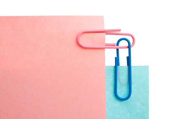 포토 JPG 해외이미지 종이 백그라운드 문구용품 사람없음 사무실 흰색 도구 오브젝트 클립 고정 시트 고립 해외포토 컬러 비즈니스 파일형식 이미지허브