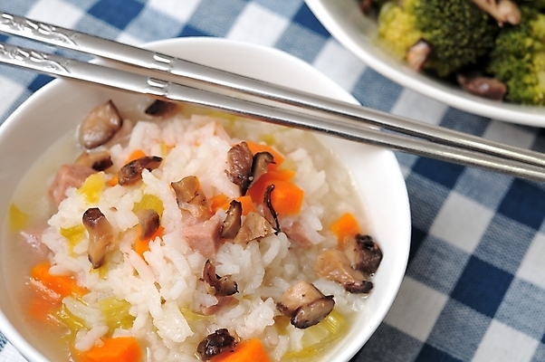 포토 JPG 해외이미지 라이프스타일 접시 아시아 음식 컨셉 다이어트 채소 재료 밥 건강 요리 동양인 사람없음 식사 버섯 흰색 신선 사발 맛 혼합 먹기 메뉴 채식주의자 맛있는 해외포토 식기 나라 컬러 모션 인종 생활 사기그릇 채식 파일형식 이미지허브