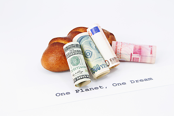 포토 JPG 해외이미지 유럽 빵 돈 자연 사람 사람없음 금융 달러 일본 미국 중국 꿈 유로 싱글 덩어리 공유 기본 유럽연합 전국 해외포토 나라 아시아 음식 북아메리카 경제 재산 생태계 파일형식 이미지허브