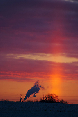포토 JPG 해외이미지 겨울 오렌지 자연 하늘 아침 사람없음 빨간색 태양 일출 후광 특별함 해외포토 주간 자연요소 계절 컬러 컨셉 과일 빛 노을 생태계 파일형식 이미지허브
