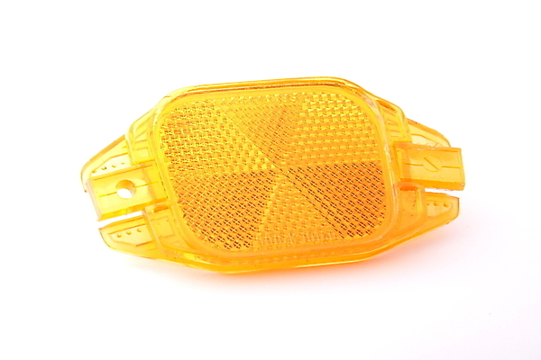 포토 JPG 해외이미지 백그라운드 경고 안전 사람없음 반사 노란색 자전거 흰색 공구 위험 플라스틱 자르기 사건 고장 사인 반사경 고립 자동 필요 해외포토 컬러 컨셉 모션 재질 바이크 도구 파일형식 이미지허브