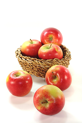 포토 JPG 해외이미지 음식 다이어트 과일 자연 디저트 건강 사람없음 빨간색 초록색 바구니 정원 주스 신선 시장 달콤 맛 사과 먹기 유기농 내추럴 고립 비건 해외포토 웰빙 음료 컬러 컨셉 모션 생태계 채식주의자 파일형식 이미지허브