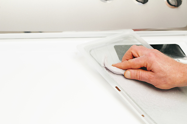 포토 JPG 해외이미지 손 남자 컨셉 가사 손가락 사람 사람없음 금속 기계 에너지 흰색 당기기 빨래 은색 드라이어 청소 먼지 섬유 유지 수집가 카피스페이스 해외포토 직업 컬러 모션 재질 신체부위 공백 직물 미용용품 파일형식 이미지허브