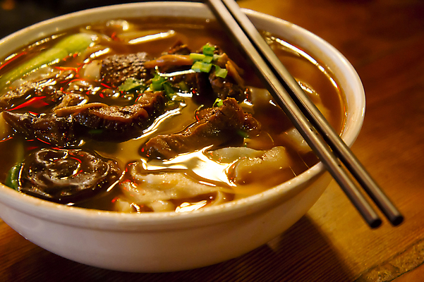 포토 JPG 해외이미지 전통 아시아 음식 조각 다이어트 채소 재료 젓가락 공 태국 밥 콩 서브 따뜻함 육류 요리 동양인 사람없음 목재 새싹 식사 저녁식사 중국 다정 소고기 신선 뜨거움 사발 닫기 맛 수프 국수 슬라이스 서빙 점심식사 맛있는 해외포토 나무 식물 나라 컨셉 식재료 모션 곡류 수저 건강 인종 면류 사기그릇 파일형식 이미지허브