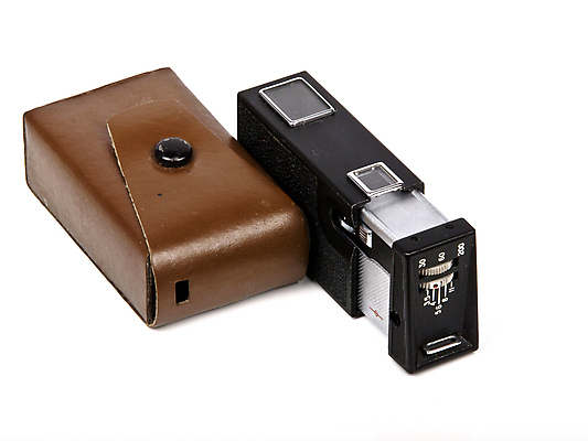 포토 JPG 해외이미지 전통 사람없음 카메라 금속 검은색 사진촬영 어둠 골동품 흰색 역사 은색 주머니 발사 필름 오브젝트 복고 심플 클릭 노출 고립 구식 러시아인 부정적 옛날 철강 특별함 해외포토 서양인 감정 컬러 컨셉 재질 전자제품 촬영 파일형식 이미지허브