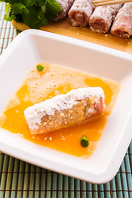 포토 JPG 해외이미지 전통 접시 아시아 음식 조각 잎 다이어트 채소 공 태국 밥 콩 건강 육류 돼지고기 요리 동양인 사람없음 빨간색 초록색 식당 식사 저녁식사 중국 소고기 튀김 신선 사발 닫기 맛 수프 수증기 먹기 향신료 롤 레시피 후추 점심식사 맛있는 해외포토 식물 식기 나라 컬러 컨셉 식재료 모션 곡류 인종 상점 사기그릇 향미료 파일형식 이미지허브