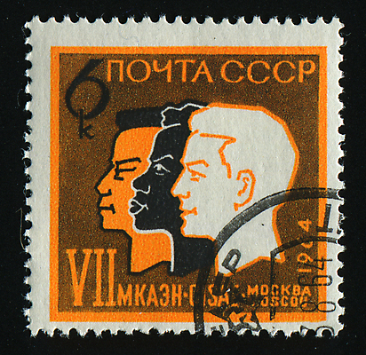 포토 JPG 해외이미지 직업 남자 얼굴 봉투 3 사람 성인 사람없음 머리 수확 신용카드 메시지 닫기 편지 스마트 복고 러시아 주소 우표 러시아인 소비에트 심각 옛날 우체국 지능 혼자 해외포토 서양인 유럽 컨셉 농업 모션 신체부위 금융 기관 파일형식 이미지허브