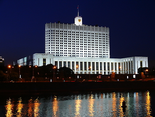 포토 JPG 해외이미지 구름 외관 건축양식 하늘 주택 사람없음 건물 파란색 도시풍경 사무실 어둠 힘 흰색 깃발 도시 러시아 스카이라인 모스크바 정부 정치 스타일 해외포토 자연요소 건축물 건축 유럽 컬러 비즈니스 풍경 파일형식 이미지허브