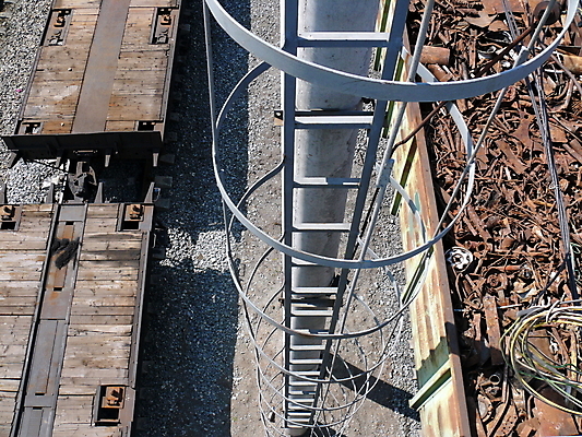 포토 JPG 해외이미지 디자인 산업 백그라운드 벽지 표면 추상 사람없음 갈색 계단 금속 화물 거친 철 묘사 부식 질감 단상 구식 그런지 옛날 철강 해외포토 컬러 무늬 재질 운송업 파일형식 이미지허브