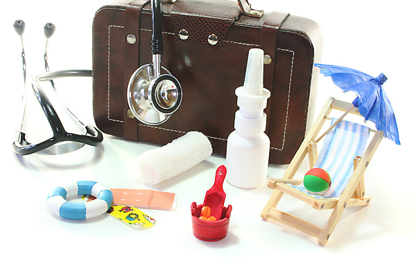 포토 JPG 해외이미지 여행 가방 청진기 사람없음 알약 약 유로 수비 질병 약국 심볼 준비 떠남 마약 석고 해외포토 잡화 돈 의학 의료기기 모션 파일형식 이미지허브