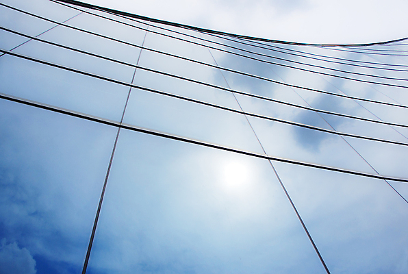 포토 JPG 해외이미지 모양 디자인 외관 선 패턴 곡선 비즈니스 건축양식 창문 유리 하늘 미래 새로움 프레임 사람없음 야외 건물 금융 파란색 빛 사무실 햇빛 반사 탑 고층빌딩 거울 도시 판넬 닫기 큼 장면 기하학 개발 해외포토 건축물 건축 컬러 컨셉 무늬 모션 재질 빌딩 경제 태양 크기 파일형식 이미지허브