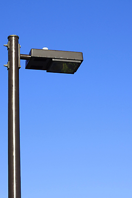 포토 JPG 해외이미지 구름 가로등 자연 하늘 아침 사람없음 야외 파란색 빛 금속 맑음 검은색 흰색 램프 큼 봉 일반 자동 카피스페이스 해외포토 주간 자연요소 공공시설 컬러 재질 날씨 조명 공백 크기 생태계 파일형식 이미지허브