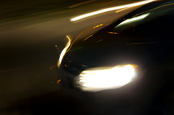 포토 JPG 해외이미지 모양 도로 선 여행 포즈 곡선 부분 교통시설 모션 자동차 숙이기 안전 사람없음 야외 옆모습 그래픽 초록색 달리기 반사 우주 어둠 줄무늬 운전 자유 바퀴 고속도로 승차 땅 묘사 속도 회전 타이어 바둑 과속 무료 블러 자동 해외포토 길 육상교통 뷰포인트 컬러 교통 컨셉 무늬 놀이 시설 파일형식 이미지허브