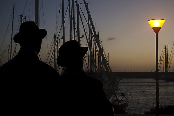 포토 JPG 해외이미지 구름 실루엣 모래 파도 바다 결혼 사랑 사람없음 태양 일몰 낭만 신혼여행 조직 분위기 소금 향 짠맛 해외포토 자연요소 감정 컨셉 촬영기법 이벤트 노을 맛 파일형식 이미지허브
