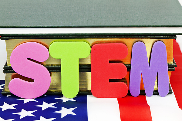 포토 JPG 해외이미지 교육 줄기 과학 기술 사람없음 책 빨간색 초록색 파란색 학습 보라색 흰색 깃발 수학 E 편지 S M 공학 T 정책 해외포토 식물 알파벳 컬러 교과목 파일형식 이미지허브