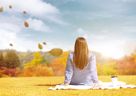 PSD 나무 식물 구름 편집이미지 여자 행복 커피 여행 단풍 낙엽 자연 하늘 산 한명 사람 앉기 풍경 잔디 초원 상반신 20대 성인 뒷모습 아웃포커스 소풍 가을풍경 한국인 가을 즐거움 돗자리 가을여행 성인여자한명만 이미지편집 자연요소 1 계절 감정 음료 뷰포인트 잎 모션 촬영기법 동양인 청년 야외활동 생태계 여자한명만 성인여자만 파일형식 가을_계절