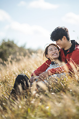 포토 JPG 주간 전신 커플 응시 여자 남자 커플라이프 섬 여행 안기 산 미소 사람 앉기 성인 야외 두명 옆모습 30대 눕기 마주보기 기댐 다정 트래킹 한국인 인천 성인만 옹진군 국내포토 자연요소 라이프스타일 시선 뷰포인트 컨셉 관계 모션 레저 한국 표정 동양인 장년 파일형식