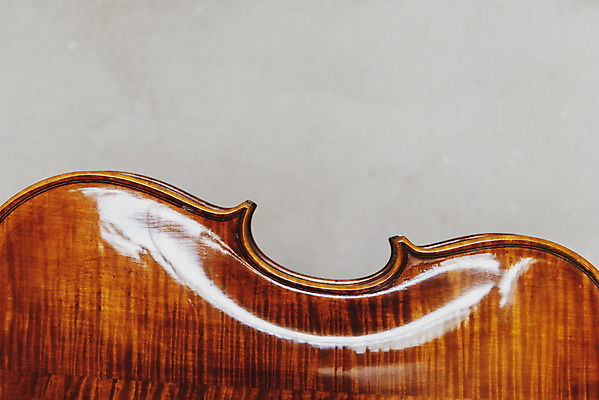 포토 JPG 스튜디오촬영 악기 음악 회색배경 현악기 문화예술 실내 취미 사람없음 빛 서양악기 음악교육 비올라 음악치료 찰현악기 현울림악기 국내포토 교육 백그라운드 내부 치료 회색 파일형식