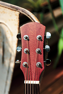 포토 JPG 스튜디오촬영 악기 음악 현악기 문화예술 실내 근접촬영 취미 사람없음 기타 통기타 서양악기 음악교육 음악치료 발현악기 기타헤드 국내포토 교육 뷰포인트 내부 치료 파일형식