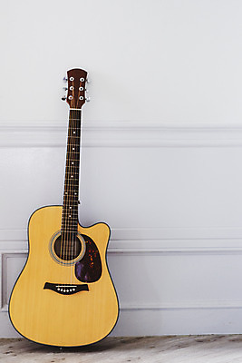 포토 JPG 스튜디오촬영 악기 음악 현악기 문화예술 실내 취미 사람없음 기타 통기타 서양악기 음악교육 음악치료 발현악기 국내포토 교육 내부 치료 파일형식