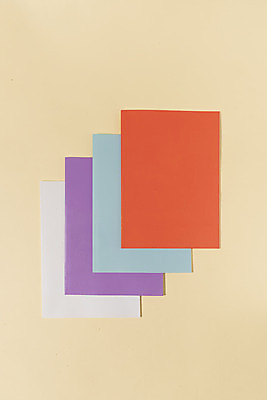 포토 JPG 스튜디오촬영 문구용품 실내 누끼 사람없음 하이앵글 컬러풀 필기구 사무용품 공책 오브젝트 겹침 베이지색배경 플랫레이 국내포토 뷰포인트 컬러 백그라운드 내부 플랫 베이지색 파일형식