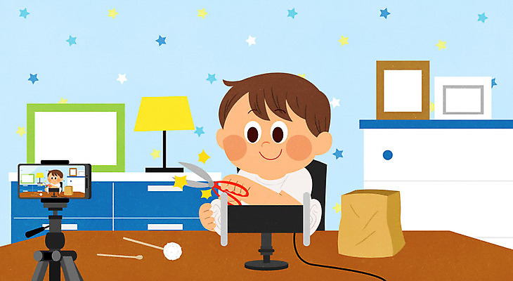 PSD 남자 어린이 액자 일러스트 가위 한명 사람 소년 스마트폰 컬러풀 종이봉투 촬영 스탠드 즐거움 서랍장 삼각대 귀이개 촬영장비 소년한명만 크리에이터 ASMR 1인미디어 국내일러스트 직업 1 감정 컬러 가구 문구용품 봉투 조명 핸드폰 스마트기기 위생용품 도구 방송 남자한명만 소년만 파일형식