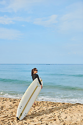 포토 JPG 주간 전신 구름 라이프스타일 응시 여자 수영복 스포츠 바다 하늘 휴가 한명 서기 들기 20대 성인 취미 해변 야외 뒷모습 여름 레포츠 청춘 선글라스 운동 한국인 서핑보드 서핑 익스트림스포츠 양양군 하조대해수욕장 성인여자한명만 액티비티 국내포토 자연요소 1 시선 옷 계절 안경 뷰포인트 컨셉 모션 레저 건강 사람 동양인 청년 생활 수상스포츠 보드_스포츠 해수욕장 강원도 양양 여자한명만 성인여자만 파일형식