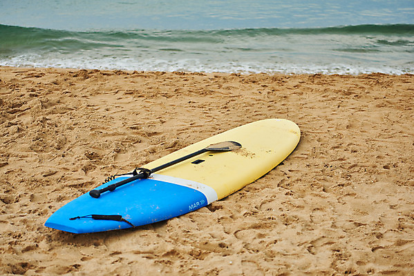 포토 JPG 주간 라이프스타일 스포츠 파도 바다 휴가 취미 해변 사람없음 야외 여름 레포츠 모래사장 한개 운동 서핑보드 서핑 익스트림스포츠 노 양양군 하조대해수욕장 액티비티 국내포토 자연요소 1 계절 레저 건강 생활 수상스포츠 보드_스포츠 해수욕장 강원도 양양 선박 파일형식