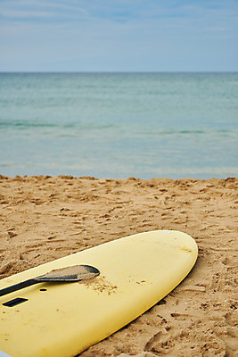포토 JPG 주간 라이프스타일 스포츠 바다 휴가 취미 해변 사람없음 야외 여름 레포츠 모래사장 한개 운동 서핑보드 서핑 익스트림스포츠 노 양양군 하조대해수욕장 액티비티 국내포토 자연요소 1 계절 레저 건강 생활 수상스포츠 보드_스포츠 해수욕장 강원도 양양 선박 파일형식
