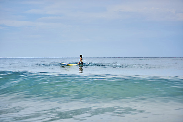 포토 JPG 주간 전신 라이프스타일 여자 수영복 스포츠 파도 바다 휴가 한명 앉기 20대 성인 취미 해변 야외 옆모습 여름 레포츠 청춘 운동 한국인 서핑보드 서핑 익스트림스포츠 양양군 하조대해수욕장 성인여자한명만 액티비티 국내포토 자연요소 1 옷 계절 뷰포인트 컨셉 모션 레저 건강 사람 동양인 청년 생활 수상스포츠 보드_스포츠 해수욕장 강원도 양양 여자한명만 성인여자만 파일형식