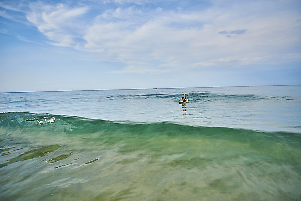 포토 JPG 주간 전신 라이프스타일 여자 수영복 엎드리기 스포츠 바다 휴가 한명 20대 성인 취미 해변 야외 앞모습 여름 레포츠 청춘 운동 한국인 서핑보드 서핑 익스트림스포츠 양양군 하조대해수욕장 성인여자한명만 액티비티 국내포토 자연요소 1 옷 계절 뷰포인트 컨셉 모션 레저 건강 사람 동양인 청년 생활 수상스포츠 보드_스포츠 해수욕장 강원도 양양 여자한명만 성인여자만 파일형식