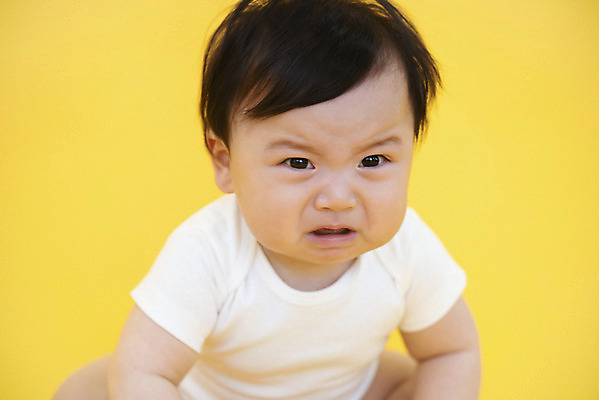 포토 JPG 스튜디오촬영 남자 생명 실내 한명 사람 앉기 상반신 앞모습 귀여움 한국인 육아 슬픔 성장 아기 보호 눈물 노란배경 서러움 남자아기한명만 국내포토 1 감정 뷰포인트 백그라운드 컨셉 모션 동양인 내부 노란색 남자한명만 남자아기만 파일형식