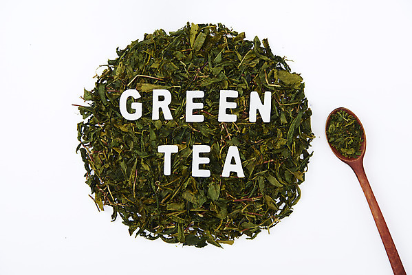 포토 JPG 스튜디오촬영 동양문화 영어 티타임 건조 실내 누끼 타이포그라피 사람없음 초록색 하이앵글 차 녹차 오브젝트 흰배경 유기농 나무숟가락 찻잎 말차 플랫레이 디톡스 국내포토 문자 웰빙 문화 음료 뷰포인트 컬러 백그라운드 휴식 건강 내부 차_음료 숟가락 흰색 플랫 파일형식