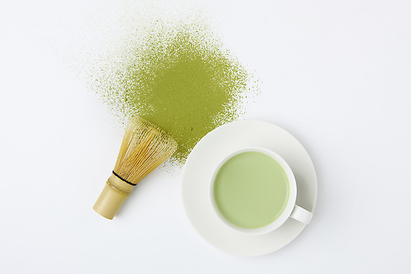 포토 JPG 스튜디오촬영 동양문화 티타임 건조 실내 누끼 사람없음 초록색 하이앵글 차 찻잔 녹차 오브젝트 흰배경 유기농 녹차가루 말차 플랫레이 디톡스 차선_다기 국내포토 웰빙 문화 음료 뷰포인트 컬러 백그라운드 휴식 잔 건강 내부 차_음료 흰색 플랫 다기 가루 파일형식