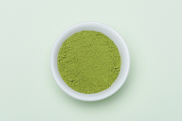 포토 JPG 스튜디오촬영 동양문화 그릇 티타임 건조 실내 누끼 사람없음 초록색 하이앵글 차 녹차 오브젝트 유기농 녹차가루 말차 플랫레이 디톡스 초록배경 국내포토 식기 웰빙 문화 음료 뷰포인트 컬러 백그라운드 휴식 건강 내부 차_음료 플랫 가루 파일형식