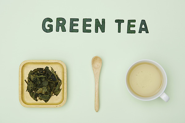 포토 JPG 스튜디오촬영 동양문화 영어 티타임 실내 누끼 타이포그라피 사람없음 초록색 하이앵글 차 녹차 오브젝트 유기농 나무숟가락 녹차잎 플랫레이 디톡스 초록배경 국내포토 문자 웰빙 문화 음료 뷰포인트 컬러 백그라운드 휴식 건강 내부 차_음료 숟가락 플랫 찻잎 파일형식