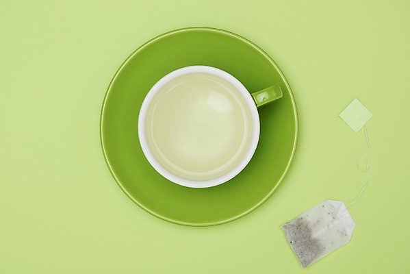 포토 JPG 스튜디오촬영 동양문화 티타임 실내 누끼 사람없음 초록색 하이앵글 차 찻잔 녹차 오브젝트 유기농 티백 녹차티백 플랫레이 디톡스 초록배경 국내포토 웰빙 문화 음료 뷰포인트 컬러 백그라운드 휴식 잔 건강 내부 차_음료 플랫 파일형식