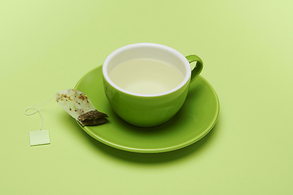 포토 JPG 스튜디오촬영 동양문화 티타임 실내 누끼 사람없음 초록색 차 찻잔 녹차 오브젝트 유기농 녹차티백 디톡스 초록배경 국내포토 웰빙 문화 음료 컬러 백그라운드 휴식 잔 건강 내부 차_음료 티백 파일형식