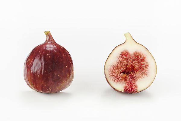 포토 JPG 스튜디오촬영 무료이미지 과일 자연 단면 실내 건강 누끼 사람없음 농작물 두개 신선 오브젝트 흰배경 유기농 무화과 국내포토 웰빙 백그라운드 2 농업 내부 흰색 생태계 파일형식 무료콘텐츠