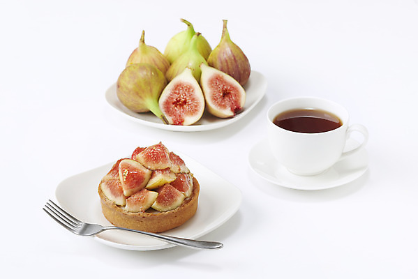 포토 JPG 스튜디오촬영 접시 커피 포크 과일 자연 단면 디저트 실내 건강 누끼 사람없음 농작물 여러개 신선 오브젝트 흰배경 유기농 예방 무화과 타르트 변비예방 국내포토 식기 웰빙 음료 음식 빵 다수 백그라운드 농업 내부 흰색 생태계 파이_빵 변비 파일형식
