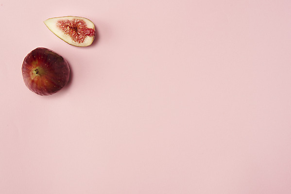 포토 JPG 스튜디오촬영 과일 자연 단면 실내 건강 누끼 사람없음 농작물 하이앵글 두개 신선 오브젝트 유기농 예방 무화과 플랫레이 분홍색배경 변비예방 국내포토 웰빙 뷰포인트 분홍색 백그라운드 2 농업 내부 플랫 생태계 변비 파일형식